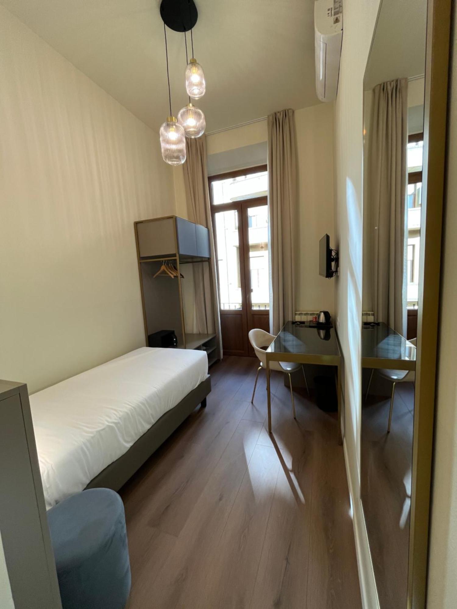 Hotel Duca D'Aosta Florenz Exterior foto